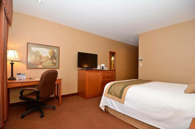 Days Inn By Wyndham Swift Current Ngoại thất bức ảnh